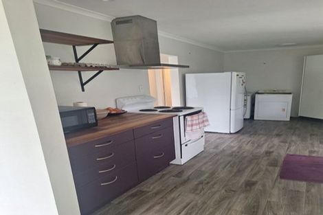 Photo of property in 24 Matthews Road, Tamarau, Gisborne, 4010