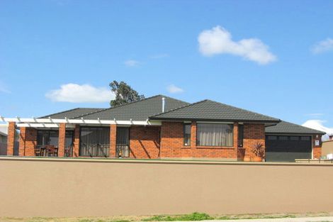 Photo of property in 62 Karamea Street, Whalers Gate, New Plymouth, 4310