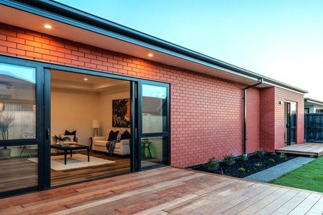 Photo of property in 4 Summerleas Lane, Halswell, Christchurch, 8025