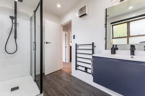 Photo of property in 64 Atkinson Avenue, Otaki Beach, Otaki, 5512