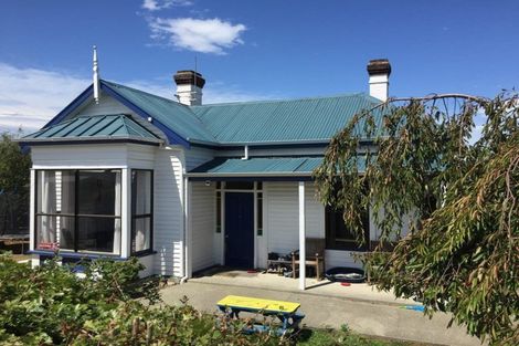 Photo of property in 1 Point Bush Road, Waimate, 7924