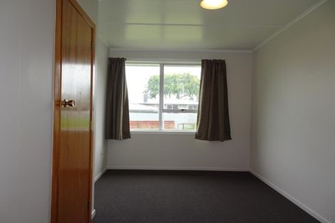 Photo of property in 82 Chatham Road, Flaxmere, Hastings, 4120