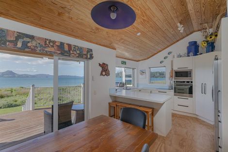 Photo of property in 85 Captain Cook Road, Cooks Beach, Whitianga, 3591