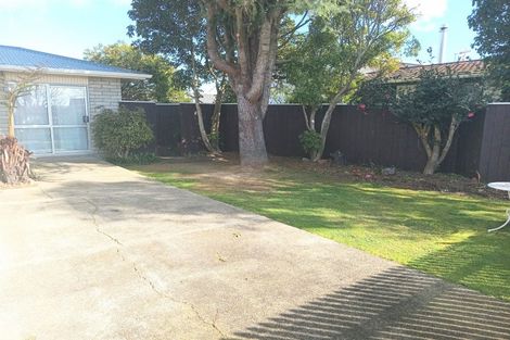 Photo of property in 68 Meadowvale Drive, Levin, 5510