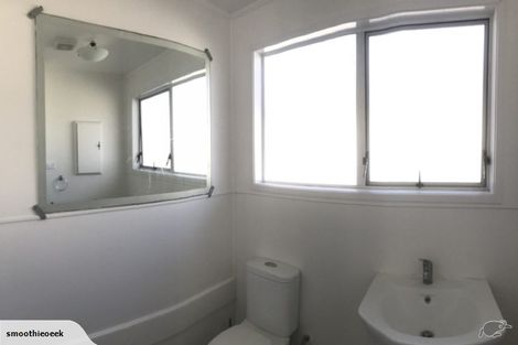 Photo of property in 36 Lisa Rise, Half Moon Bay, Auckland, 2012