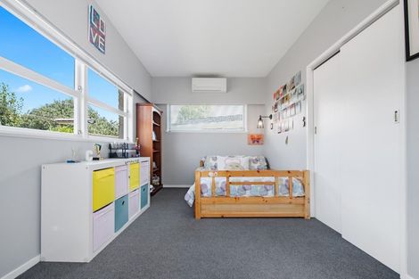 Photo of property in 11 Hillary Street, Chedworth, Hamilton, 3210