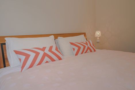 Photo of property in 41c Chester Avenue, Greenhithe, Auckland, 0632