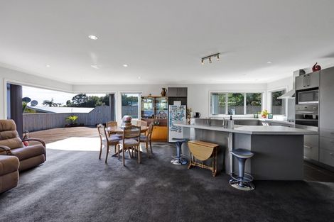 Photo of property in 4a Marchant Place, Westown, New Plymouth, 4310