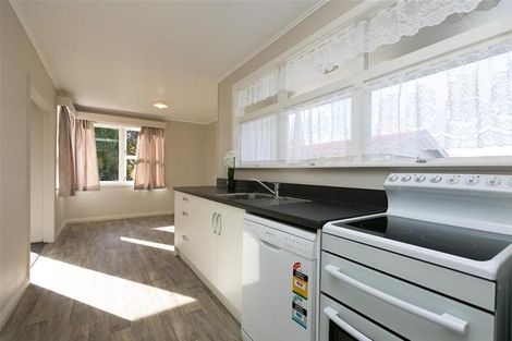 Photo of property in 23 Manawapou Road, Hawera, 4610