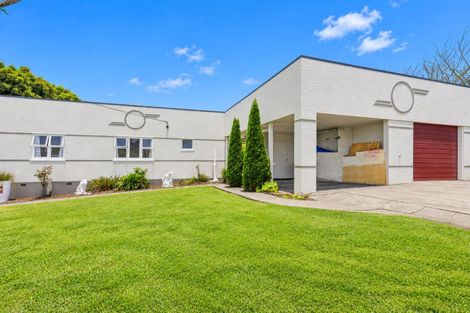 Photo of property in 15 St James Avenue, Helensville, 0800