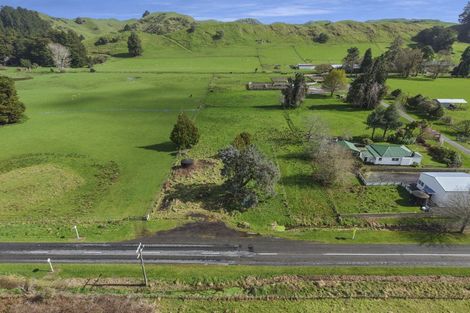 Photo of property in 2511 Rangiwahia Road, Rangiwahia, Kimbolton, 4774