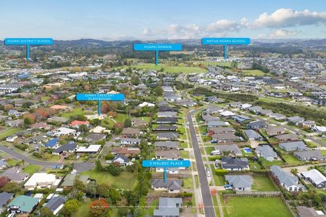 Photo of property in 5 Malbec Place, Huapai, Kumeu, 0810