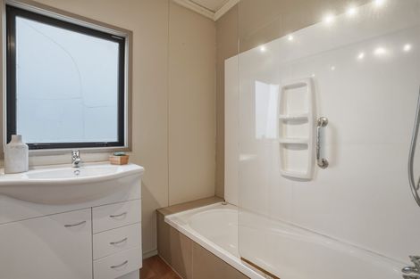 Photo of property in 3 Clariton Avenue, Green Island, Dunedin, 9018