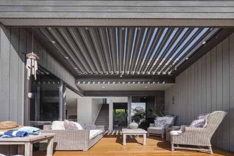 Photo of property in 563 Grenada Street, Papamoa Beach, Papamoa, 3118