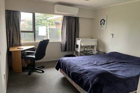 Photo of property in 6 Caulfield Place, Awapuni, Palmerston North, 4412