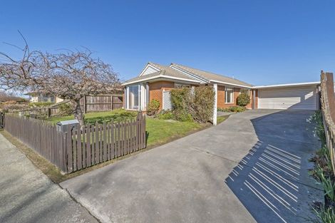 Photo of property in 1/5 Showgate Avenue, Sockburn, Christchurch, 8042