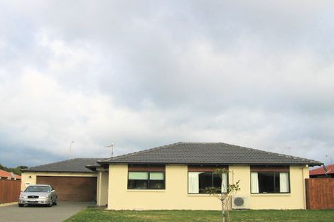 Photo of property in 14 Central Park, Paraparaumu Beach, Paraparaumu, 5032
