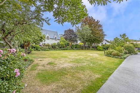 Photo of property in 14 Jamell Place, Avonhead, Christchurch, 8042