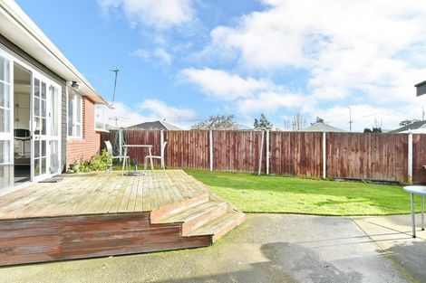 Photo of property in 9 Wildwood Avenue, Wainoni, Christchurch, 8061