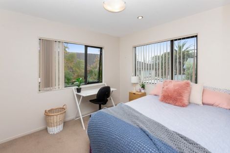 Photo of property in 191a Pakuranga Road, Pakuranga, Auckland, 2010