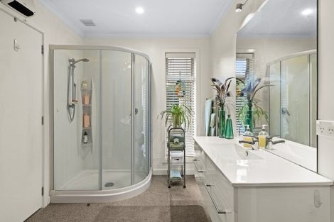 Photo of property in 4a Read Crescent, Clive, 4102