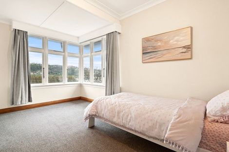 Photo of property in 36 Easther Crescent, Kew, Dunedin, 9012