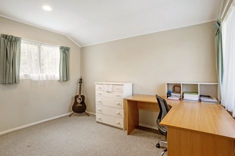 Photo of property in 18a Houghton Street, Meadowbank, Auckland, 1072