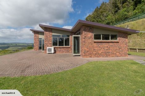 Photo of property in 82 Mountain Road, Western Heights, Rotorua, 3015