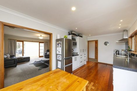 Photo of property in 67 Keeling Street, West End, Palmerston North, 4412
