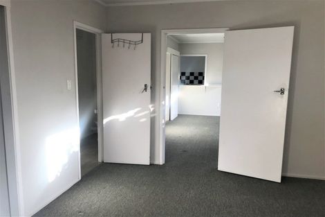 Photo of property in 3/328 Lake Road, Hauraki, Auckland, 0622