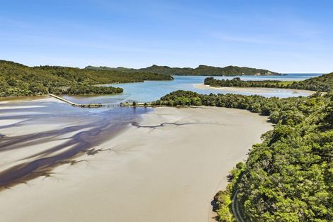 Photo of property in 857 Dry Road, Rakopi, Collingwood, 7073