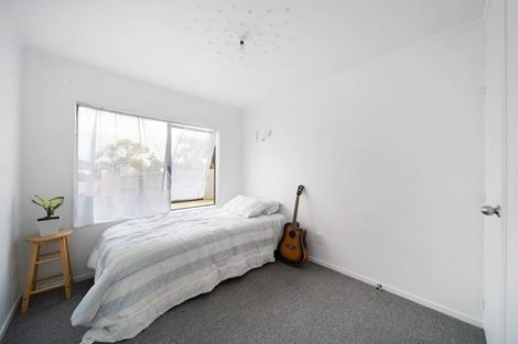 Photo of property in 10 Horlicks Place, Randwick Park, Auckland, 2105