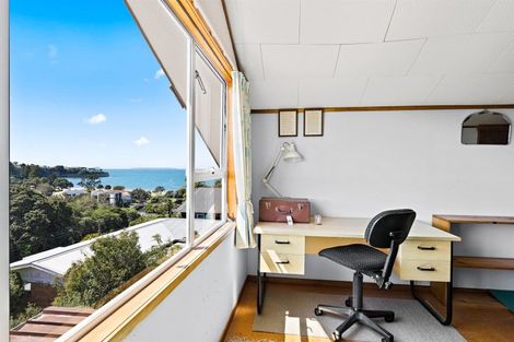 Photo of property in 2/12 Beechwood Road, Rothesay Bay, Auckland, 0630