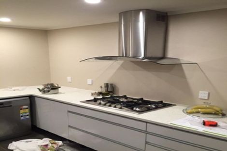 Photo of property in 1/26 Finn Place, Totara Vale, Auckland, 0629