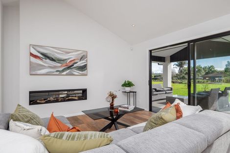Photo of property in 2 Tareha Place, Kerikeri, 0230