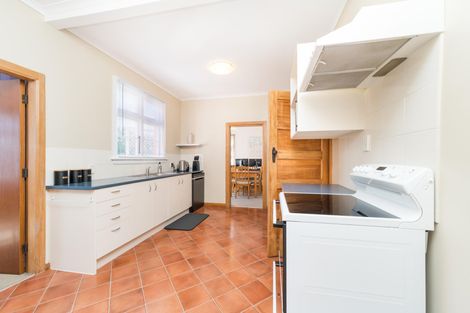 Photo of property in 8 Heretaunga Street, Palmerston North, 4414