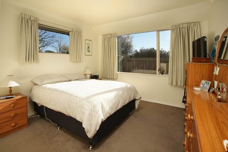 Photo of property in 15 Arbor-lea Avenue, Richmond, 7020