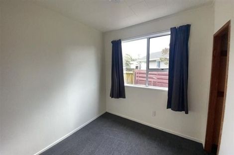 Photo of property in 41 Larissa Avenue, Henderson, Auckland, 0610