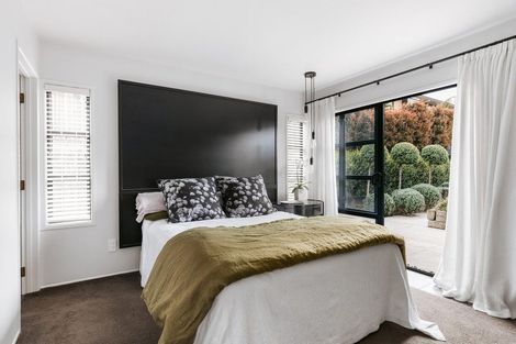Photo of property in 21a Sunbrae Grove, Mount Maunganui, 3116