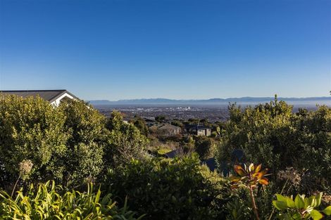 Photo of property in 135 Major Hornbrook Road, Mount Pleasant, Christchurch, 8081