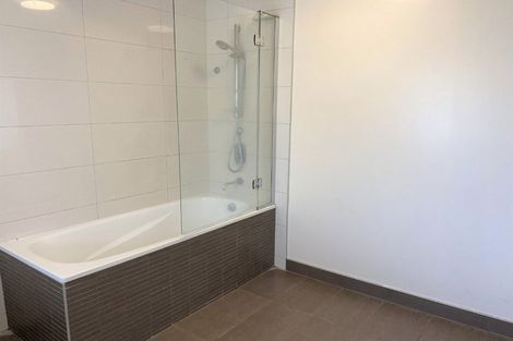 Photo of property in 33 Matipo Road, Mairangi Bay, Auckland, 0630