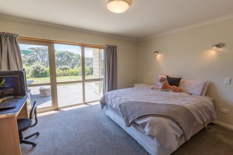 Photo of property in 55 End Farm Road, Waikanae, 5391