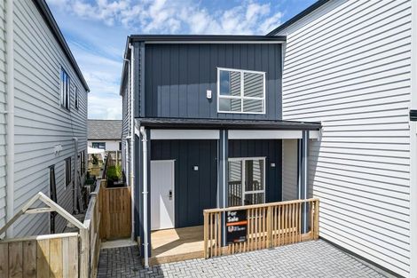 Photo of property in 17b Waka Ama Road, Karaka, Papakura, 2113