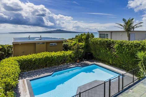 Photo of property in 38 Seacliffe Avenue, Belmont, Auckland, 0622