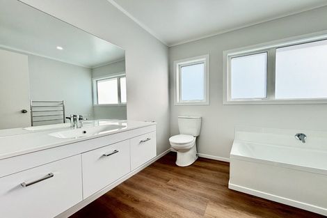 Photo of property in 350 Wellington Road, Wainuiomata, Lower Hutt, 5014