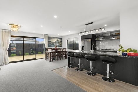 Photo of property in 100 Lenborough Drive, Rolleston, 7614