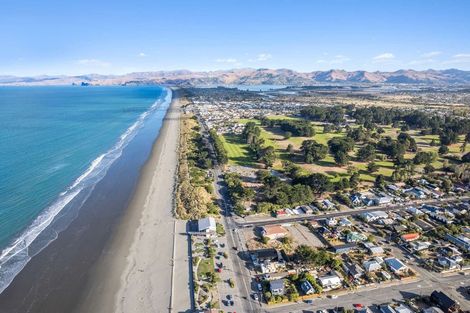 Photo of property in 85a Marine Parade, North New Brighton, Christchurch, 8083