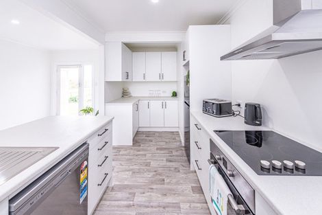 Photo of property in 89 Great North Road, Saint Johns Hill, Whanganui, 4501