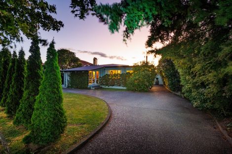 Photo of property in 98 Jickell Street, Hokowhitu, Palmerston North, 4410