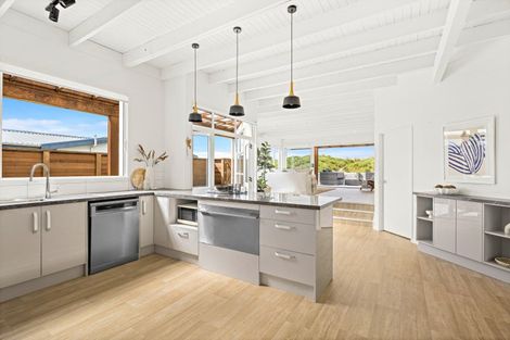 Photo of property in 19a Ruby Cove, Omaha, 0986